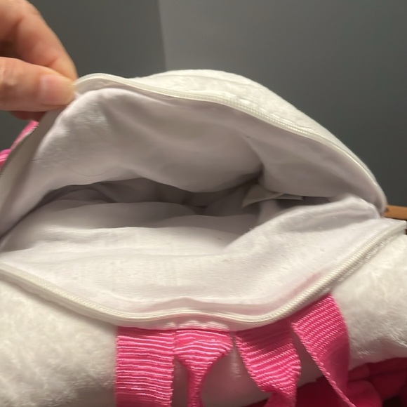 Hello Kitty Backpack - Picture 8 of 14